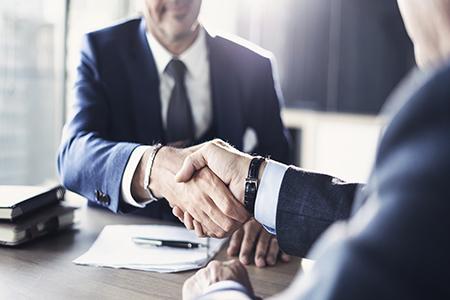 Lloyd’s Register, Shell, and GTT to explore hybrid-electric LNG carrier concept
