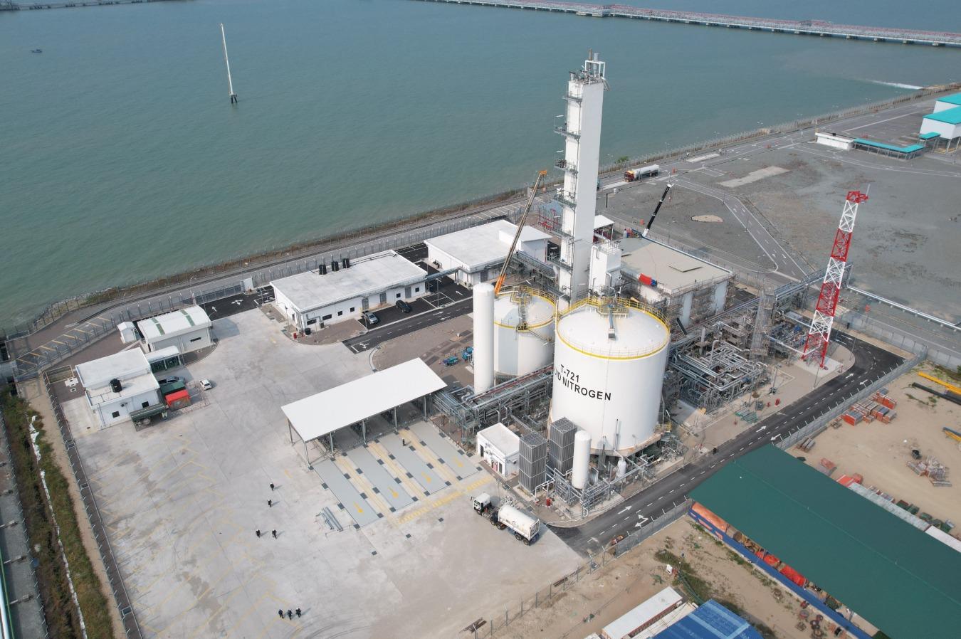 Air Products to supply LNG-based air separation unit for PETRONAS Gas Berhad-led JV