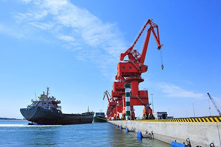 BHP considering LNG fuel for iron ore ships
