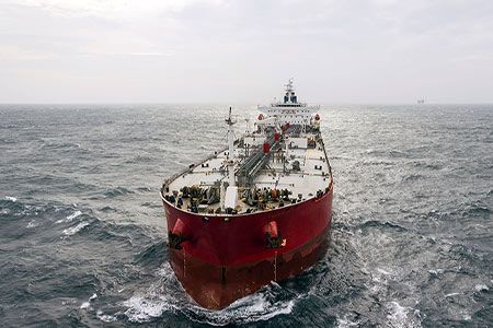 Shell’s Q4 profit drops