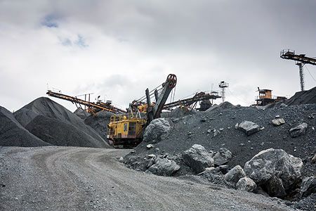 Billionaire miner plans Australia LNG import plant
