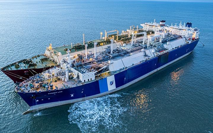 Summit LNG completes 300th ship-to-ship transfer