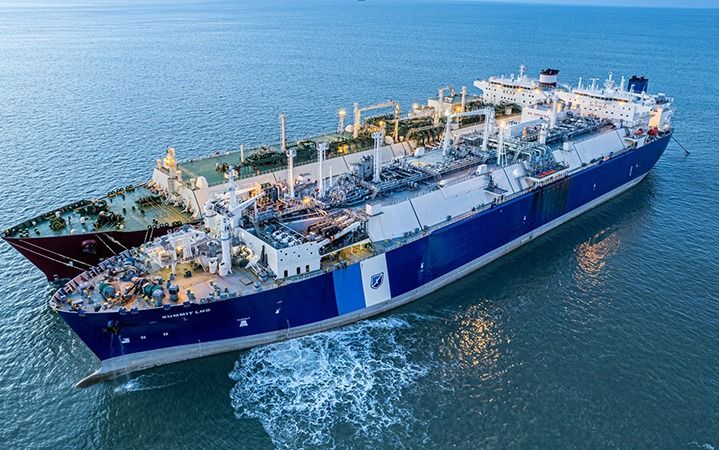 Summit LNG completes 300th ship-to-ship transfer