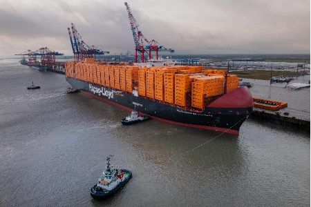 Hapag-Lloyds names last Hamburg Express class ship
